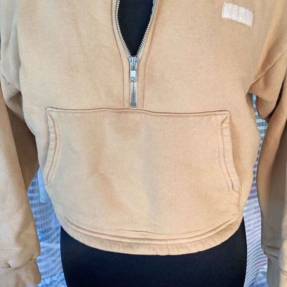 Set Active X Revolve 1/2 Zip Sweatshirt Women’s Small Pampas - Picture 6 of 9
